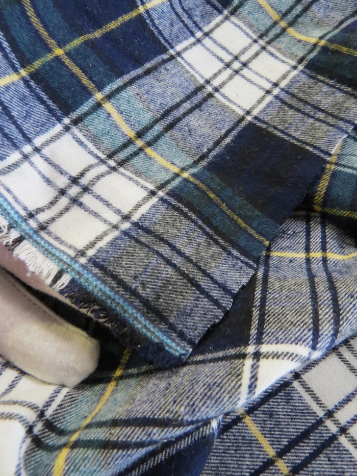 Tartan Plaid Uniform Apparel Flannel Fabric / Cream/Blue