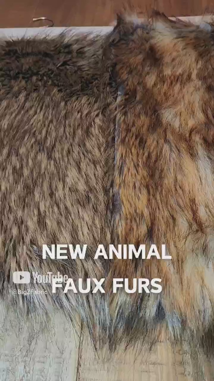 Texas Coyote Animal Faux Fur / Sold By The Yard - 0