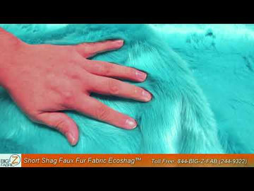 Short Shag Faux Fur Fabric / White / Sold By The Yard - 0