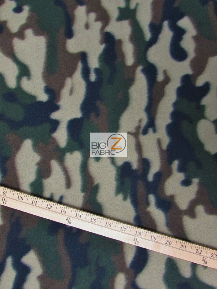 Fleece Printed Fabric Army Camouflage / Army / Sold By The Yard