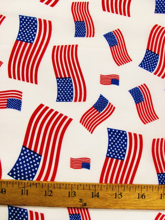 American Flags Poly Cotton Printed Fabric / White / Sold By The Yard