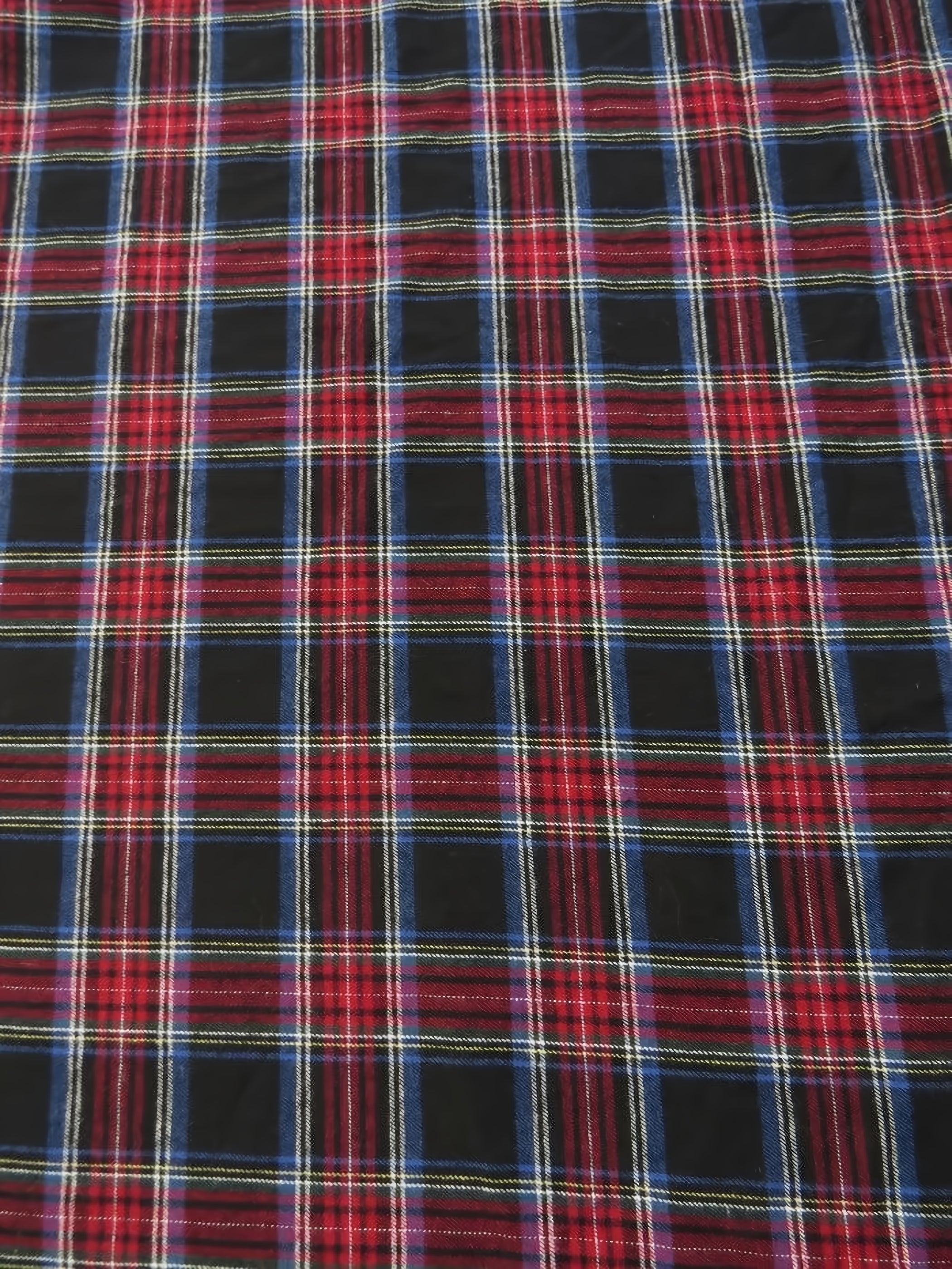 Tartan Plaid Uniform Apparel Flannel Fabric / Black/Red