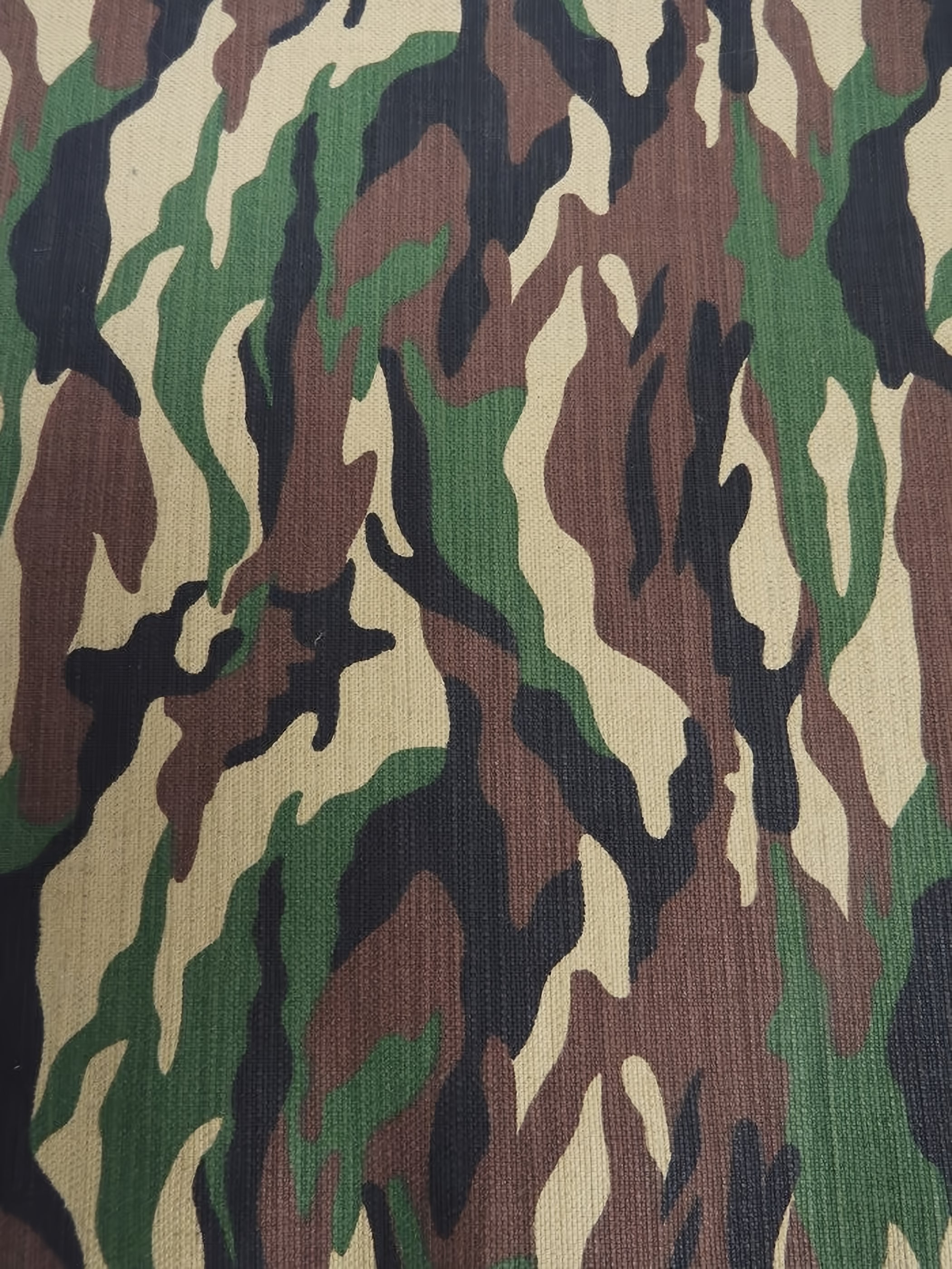 Camo Front w/ Khaki Backing Canvas Fabric/ 100% Cotton / 14.25oz