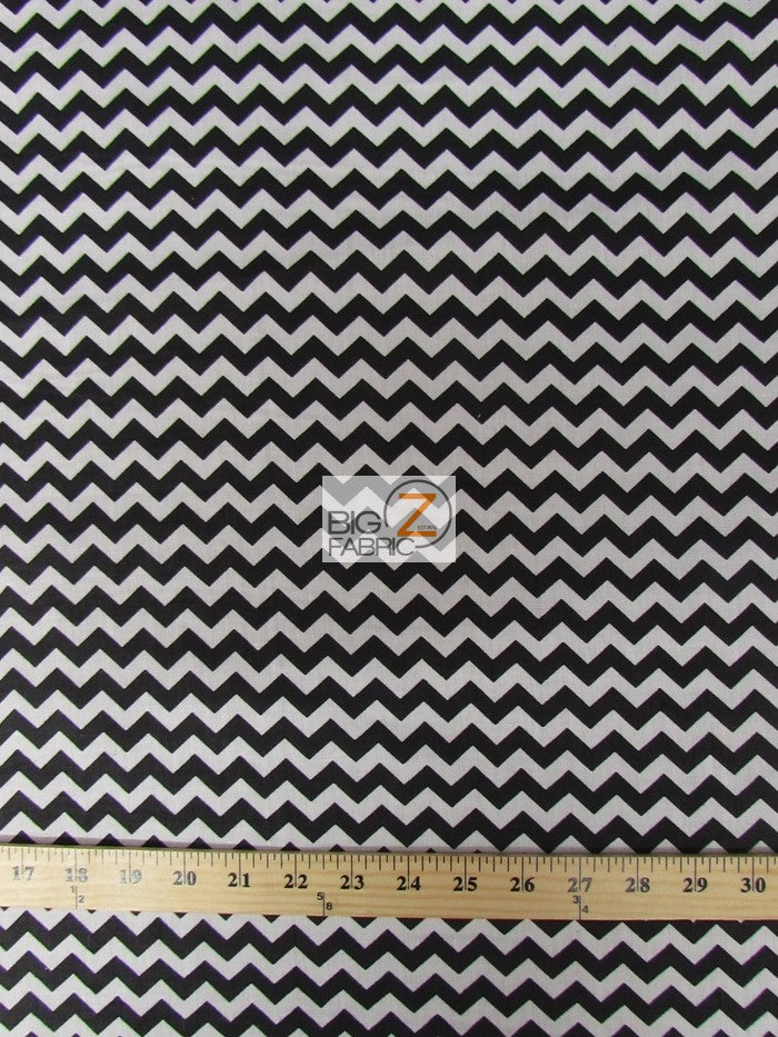 Poly Cotton Fabric .4" Zig Zag Chevron / Black/White / Sold By The Yard